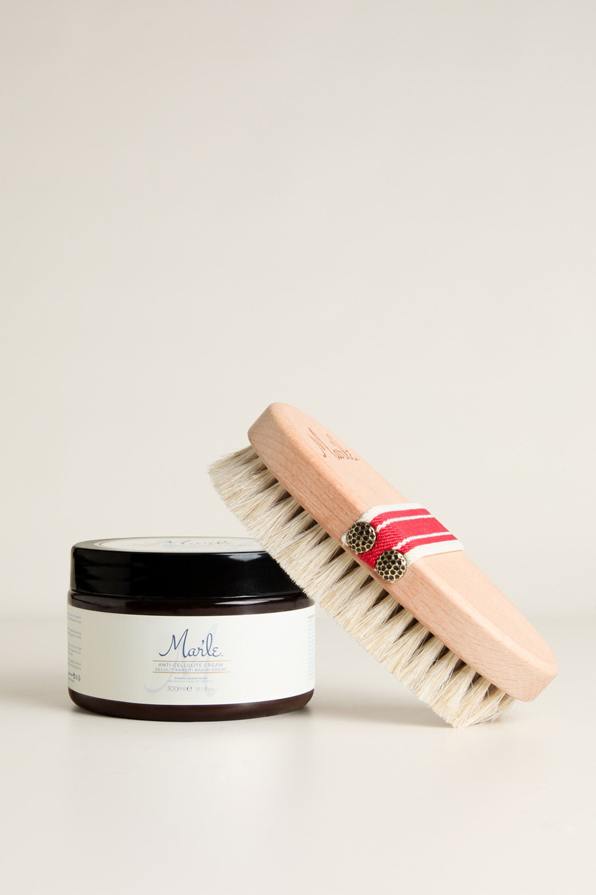 Mar'le Selülit Karşıtı Bakım Kremi 300 ml + Doğal At Kılı Selülit Fırçası